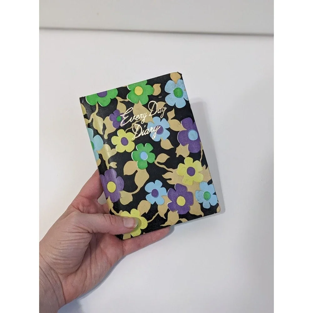 Vintage 1960's Flower Power Day Diary Planner Mod Hippie Unused Retro Cute Daisy